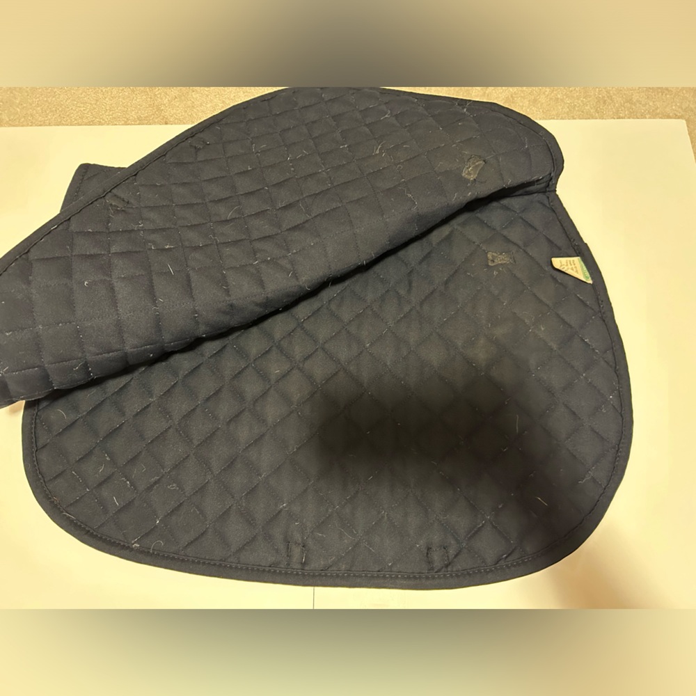 Dover Saddlery navy blue AP saddle pad - Picture 3 of 3